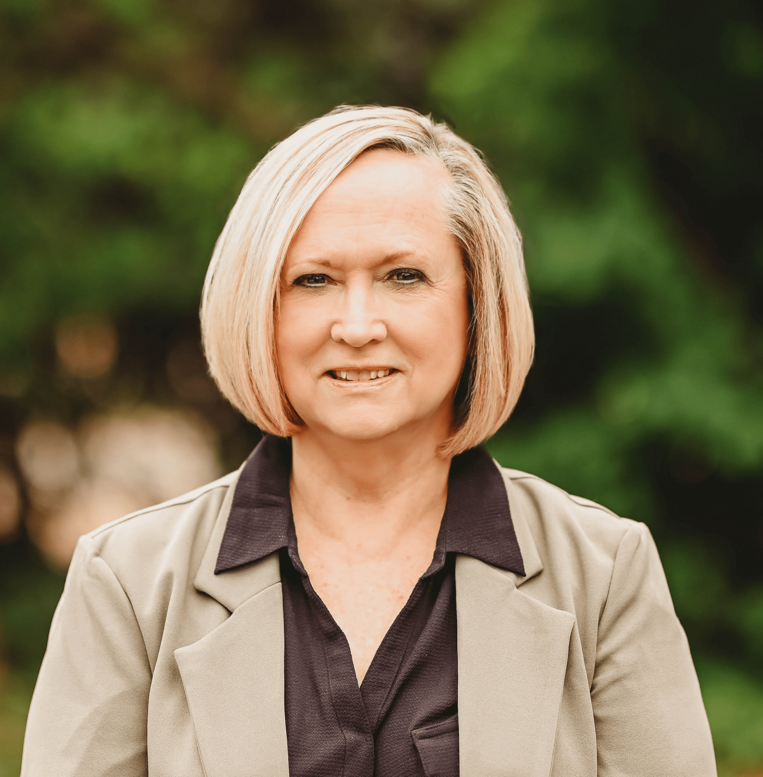 Image of Maggie Warren